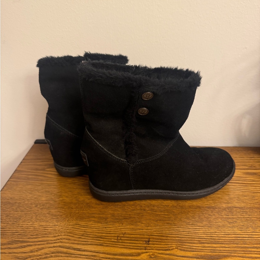 Skechers Plus 3 Belay Black Suede Hidden Wedge Boots - Size 7